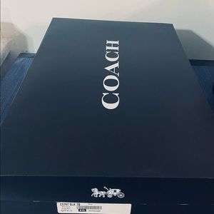 Authentic COACH FITZ LEATHER BOOTS. SIZE 7 brand new